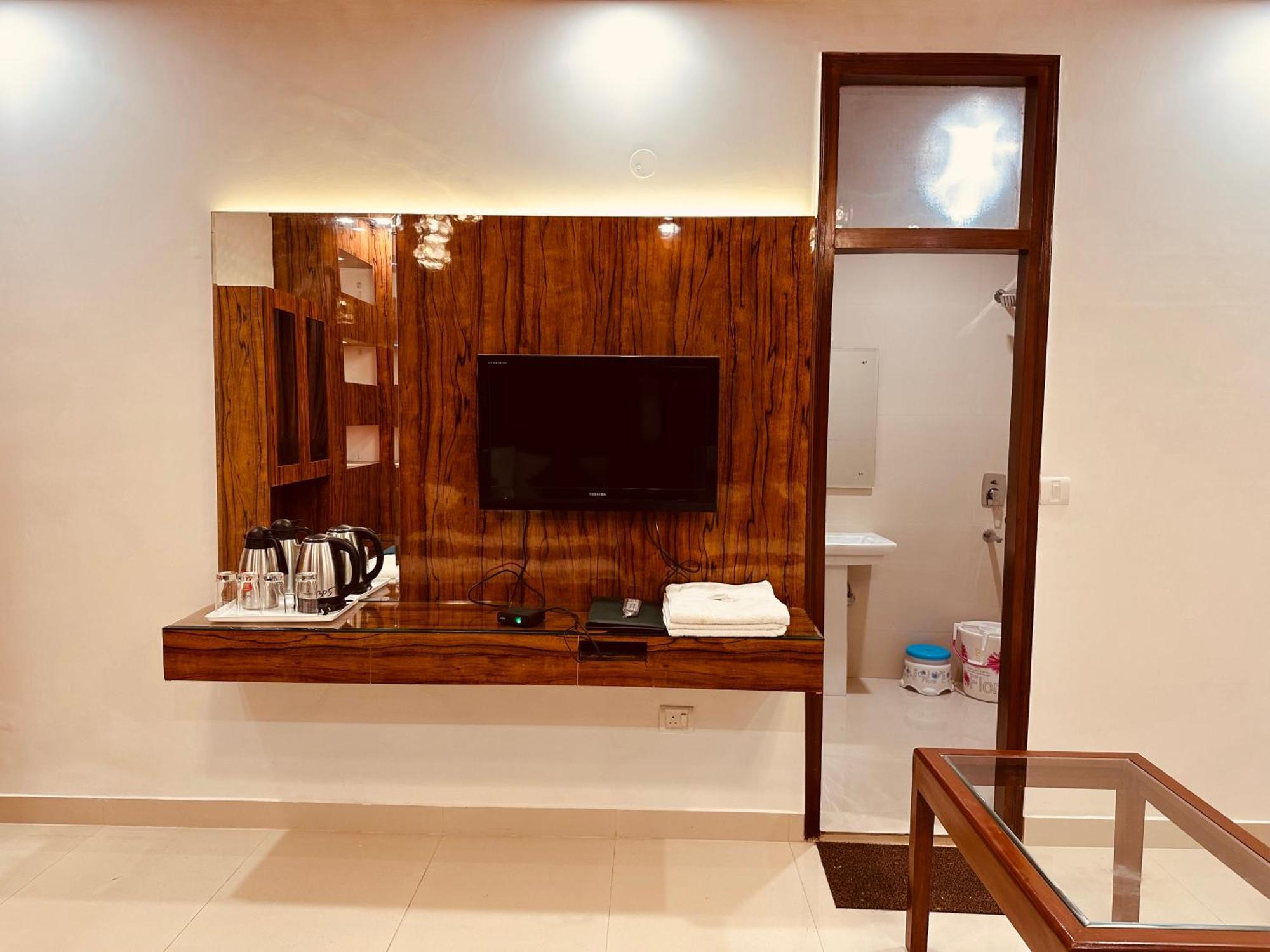 Hotel Baba Deluxe Near New Delhi Railway Station And City Center -By Rcg Hotels Nova Deli Exterior foto
