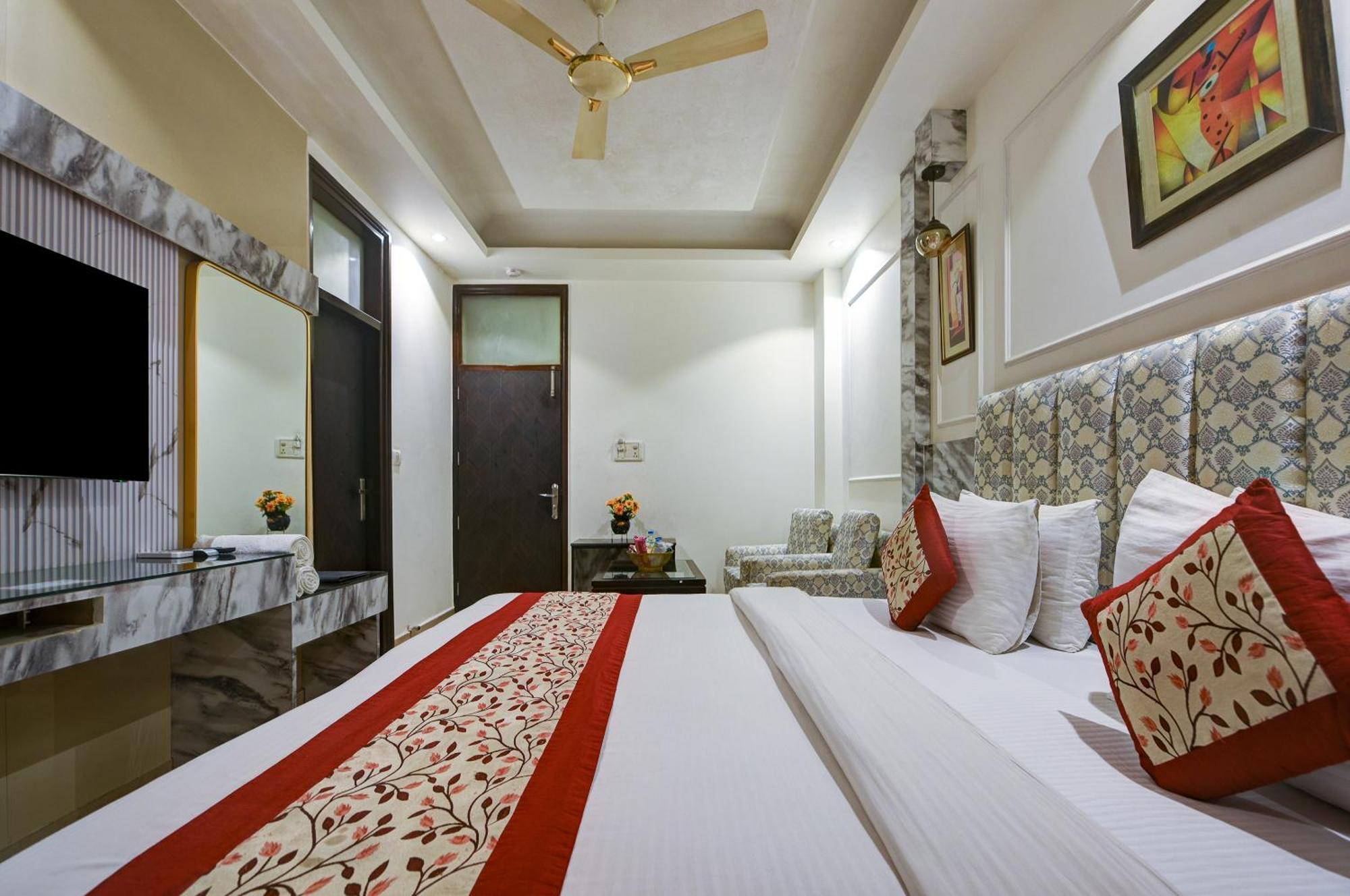 Hotel Baba Deluxe Near New Delhi Railway Station And City Center -By Rcg Hotels Nova Deli Exterior foto