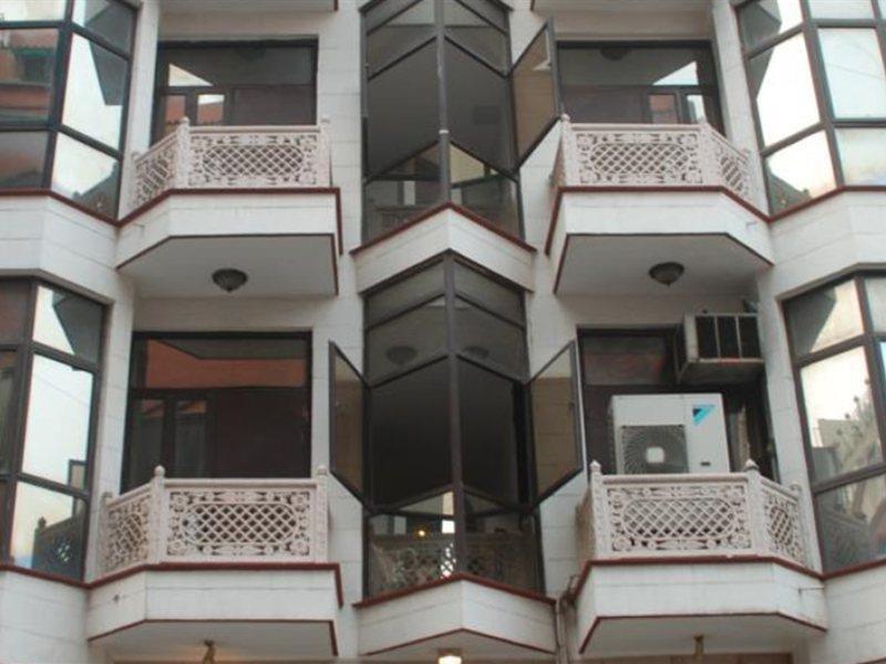 Hotel Baba Deluxe Near New Delhi Railway Station And City Center -By Rcg Hotels Nova Deli Exterior foto